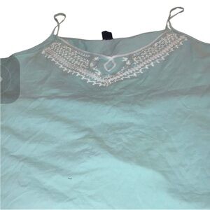 Gap size X Large aqua blue camisole with white trim & stretch
